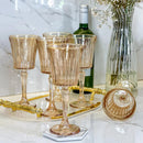 Taças Âmbar com Borda Dourada: Elegância à Mesa